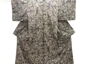 未使用品　仕立て上がり　家屋風景模様織り出し本場泥大島紬着物(9マルキ)